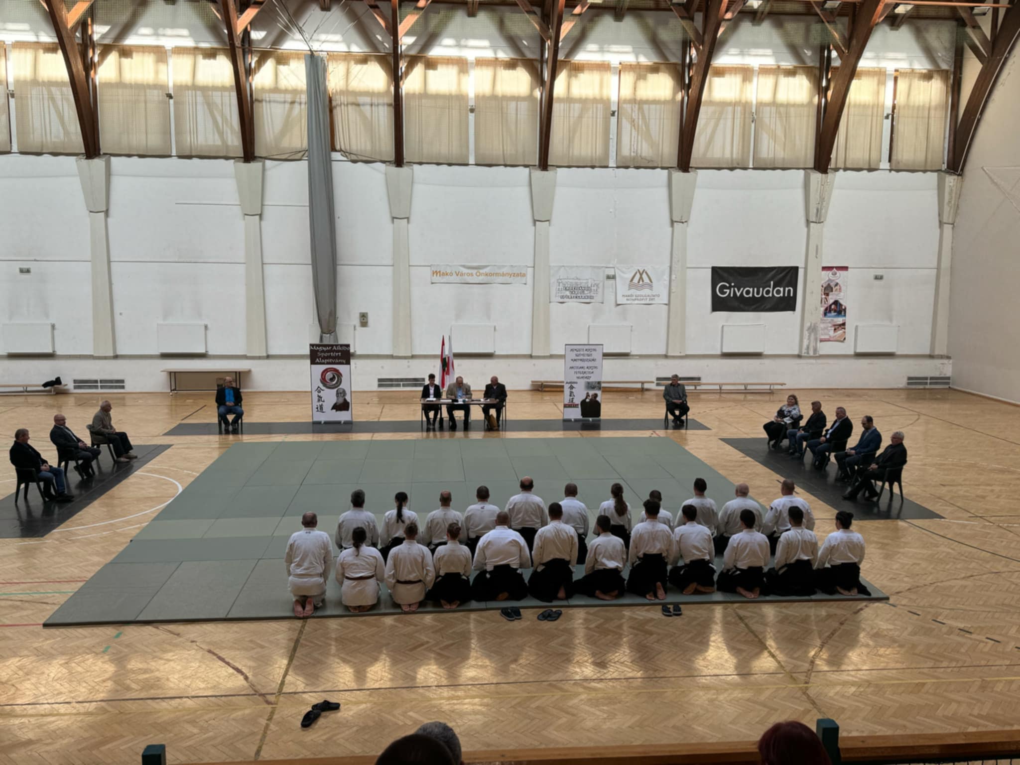 Dan%20vizsga%20Mako_Messenger_creation_4FFF057D F9E1 41A4 97C8 5317C6308FFE.jpeg