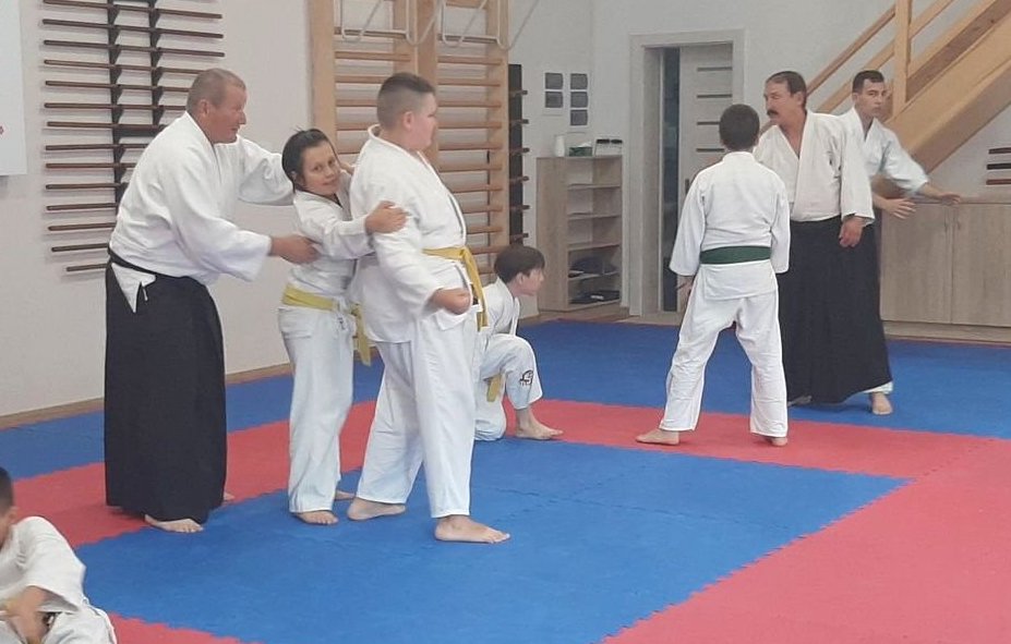 Veisz%20Janos%20Fenyesi%20Dojoimg2023.%2002.%2022.%2017.42.26%208